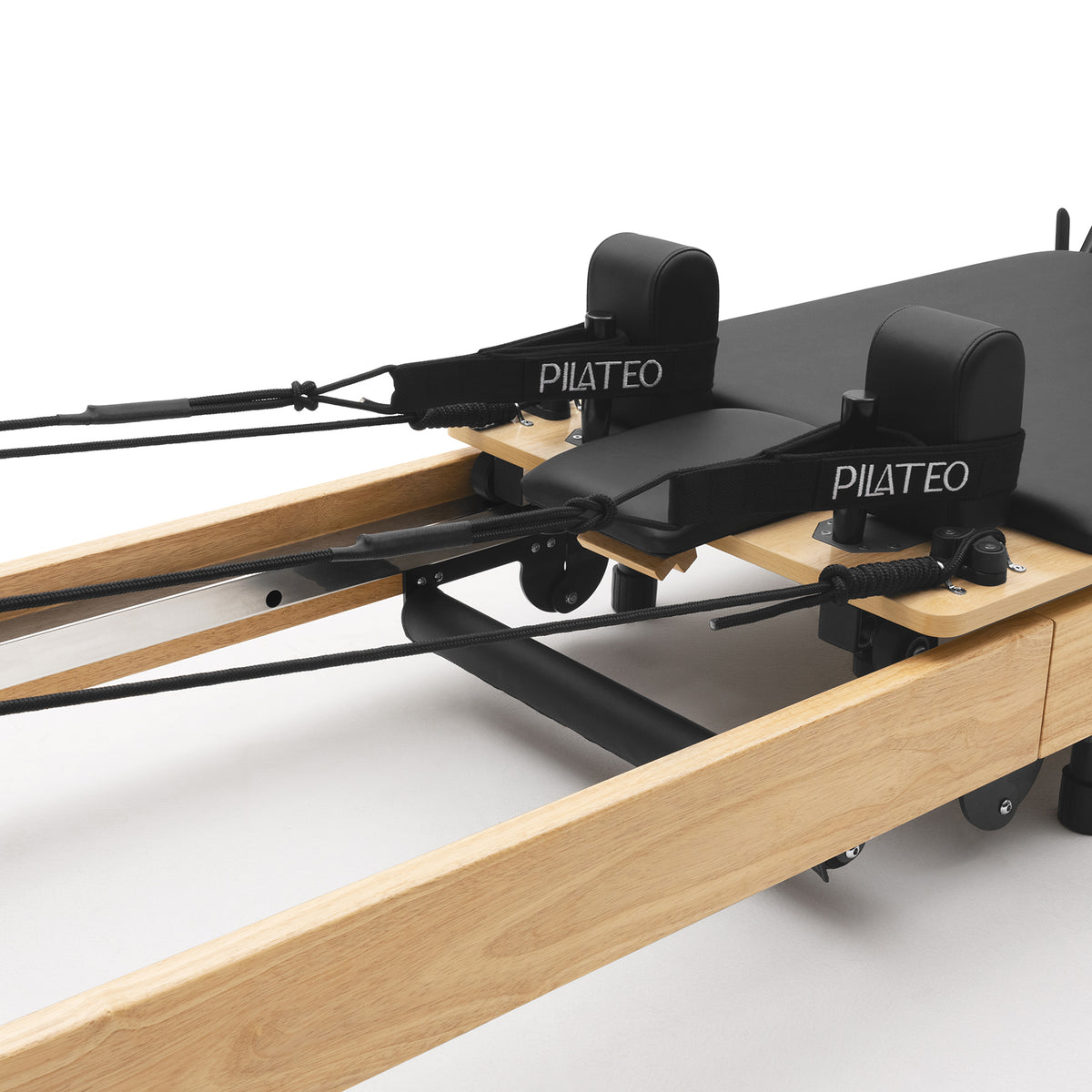 Foldable Pilates Reformer Flexi, light wood, black upholstery – carriage with shoulder rests