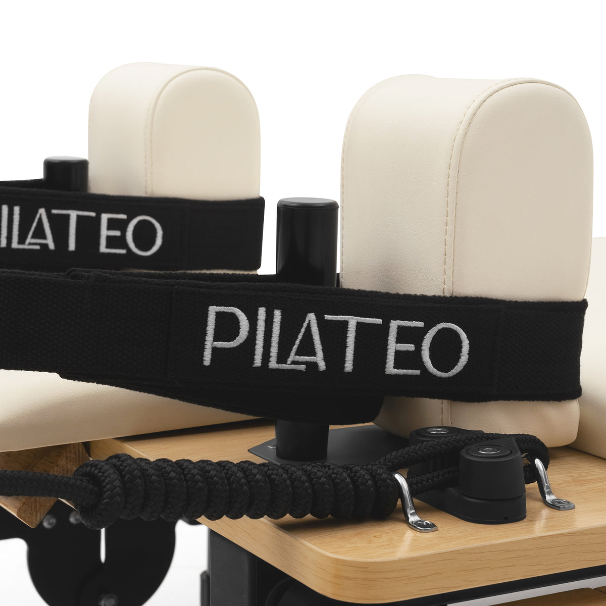 Foldable Pilates Reformer Flexi, light wood, milky white upholstery – shoulder rests and straps