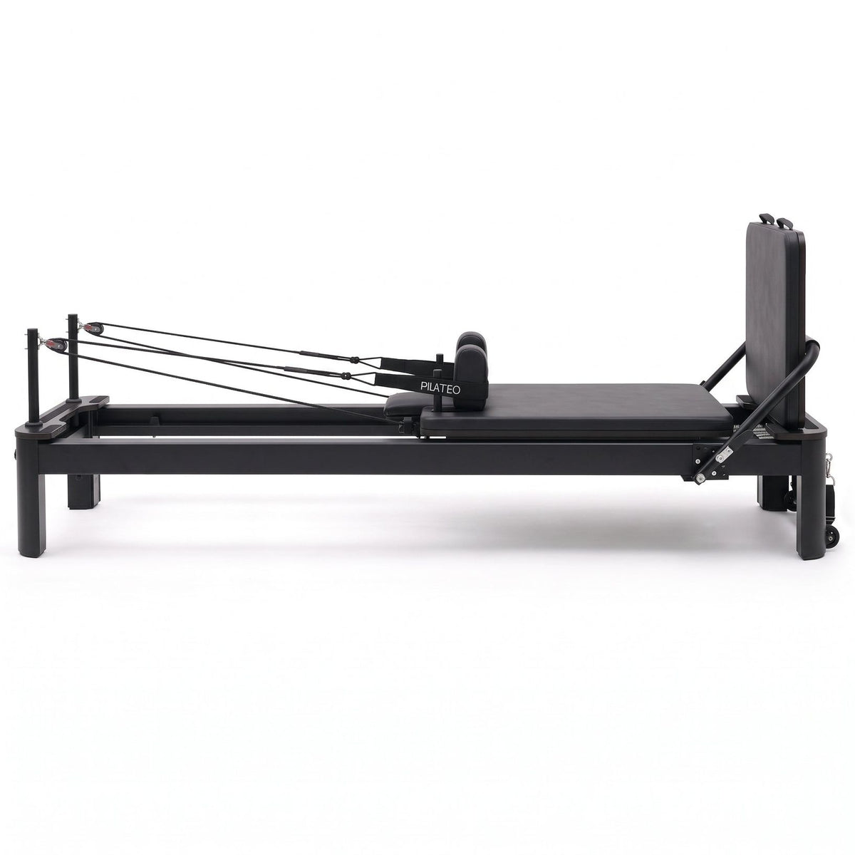 Pilates reformer aluminum total black, side view