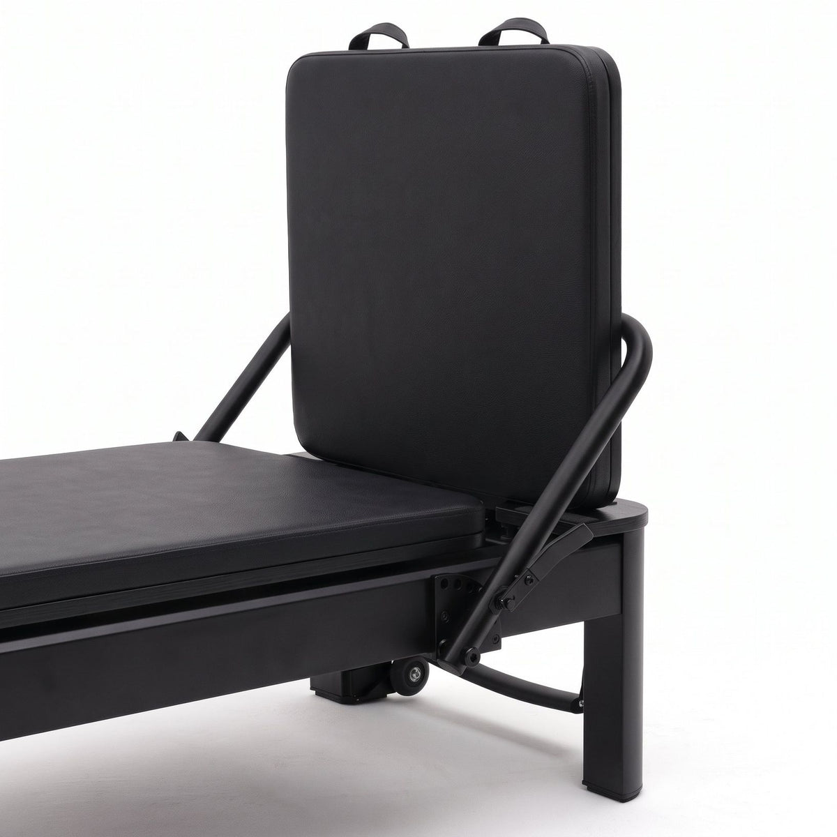 Pilates reformer aluminum total black, jumpboard