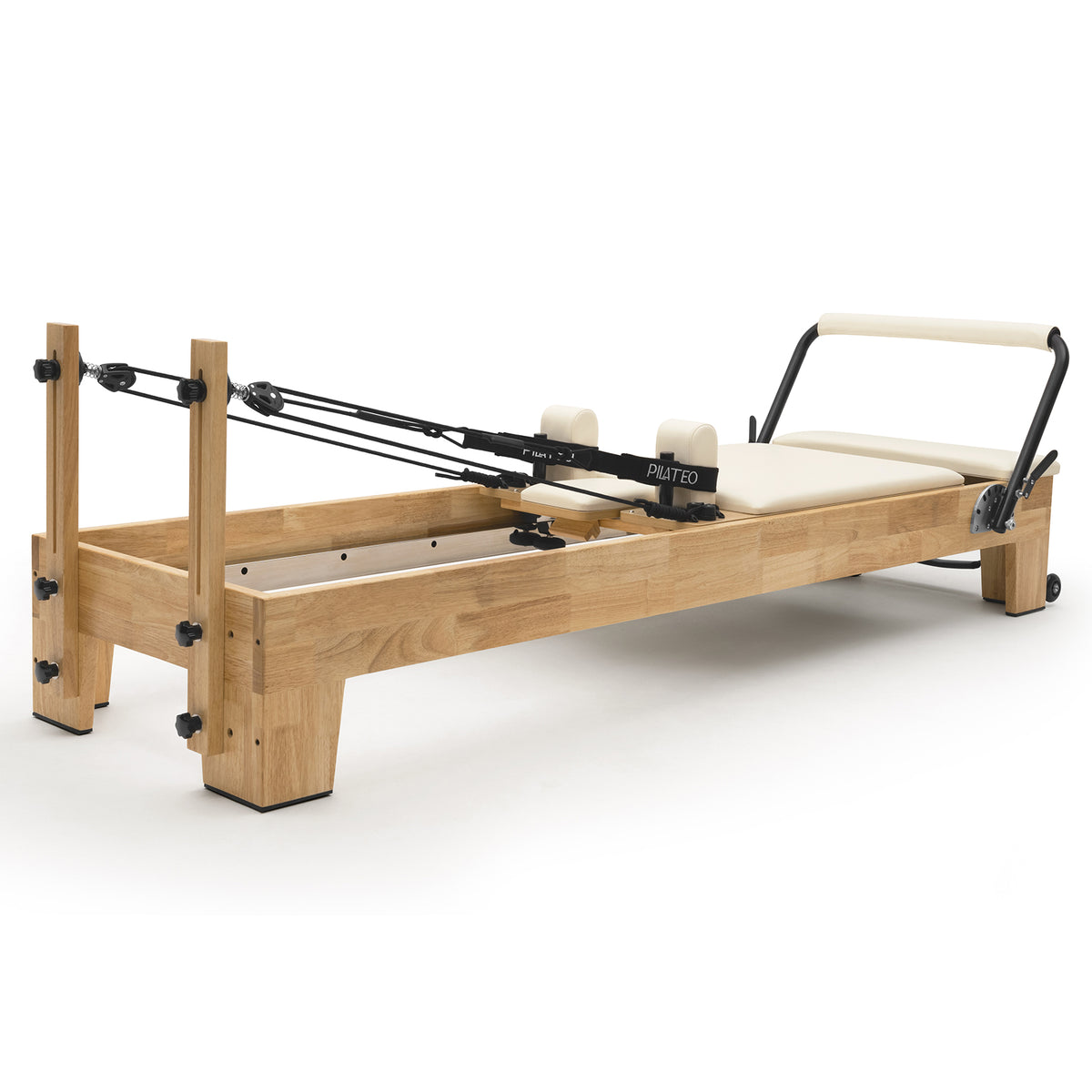 Pilates Reformer Classic Studio, oak wood frame and milky white upholstery – 3/4 view