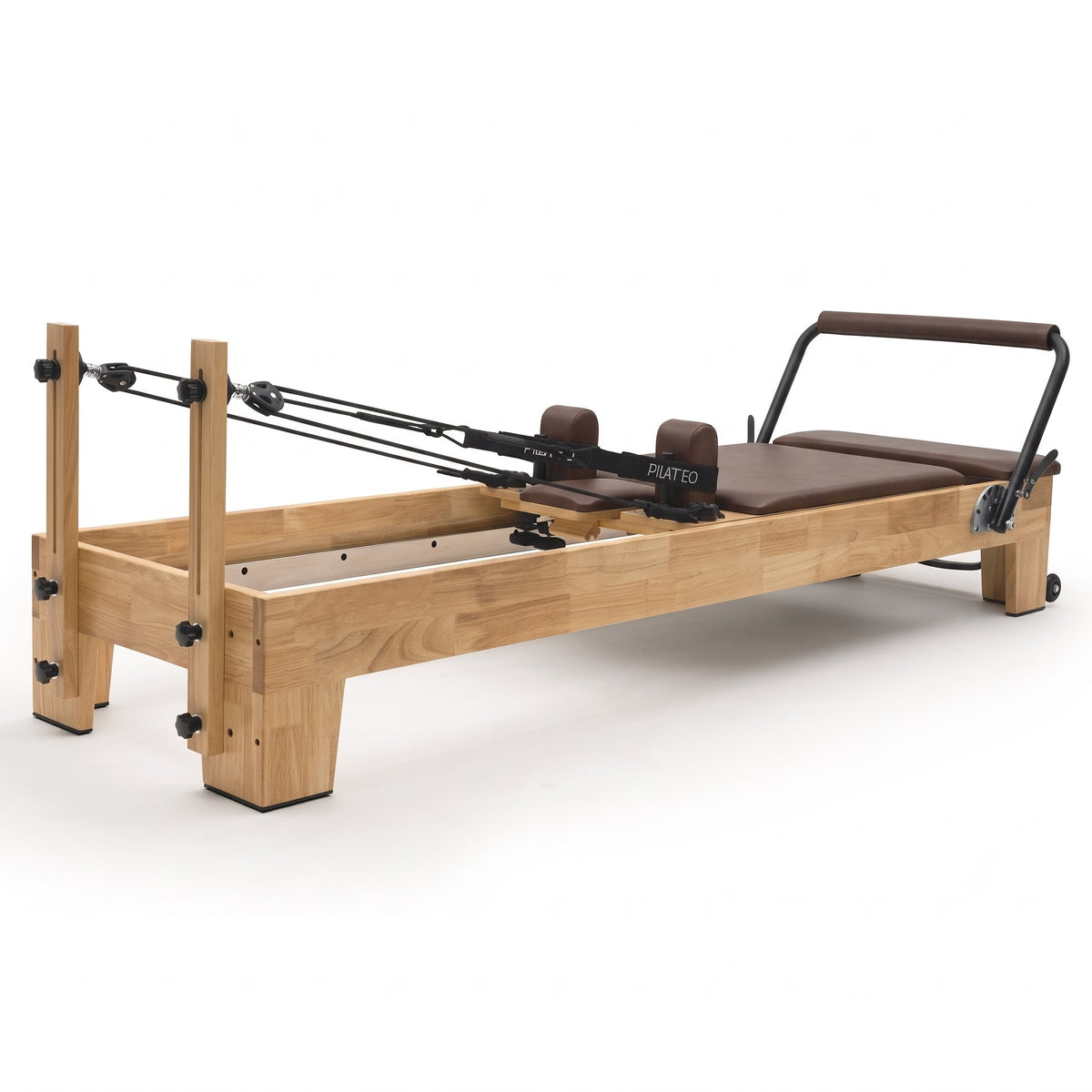 Pilates Reformer Classic Studio, mocha upholstery – 3/4 view