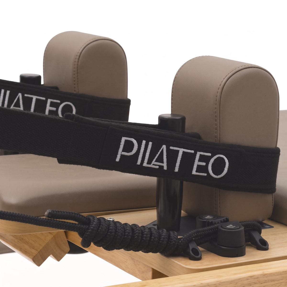 Pilates Reformer Classic Studio, taupe upholstery – Pilateo straps